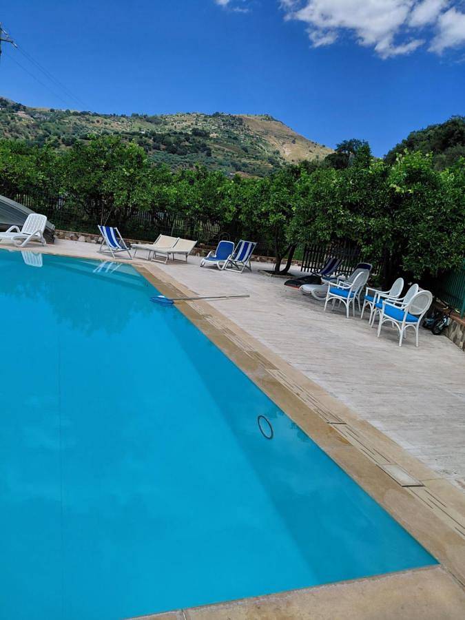 Ganze Wohnung, Deluxe Villa in Gaggi, Messina Provinz