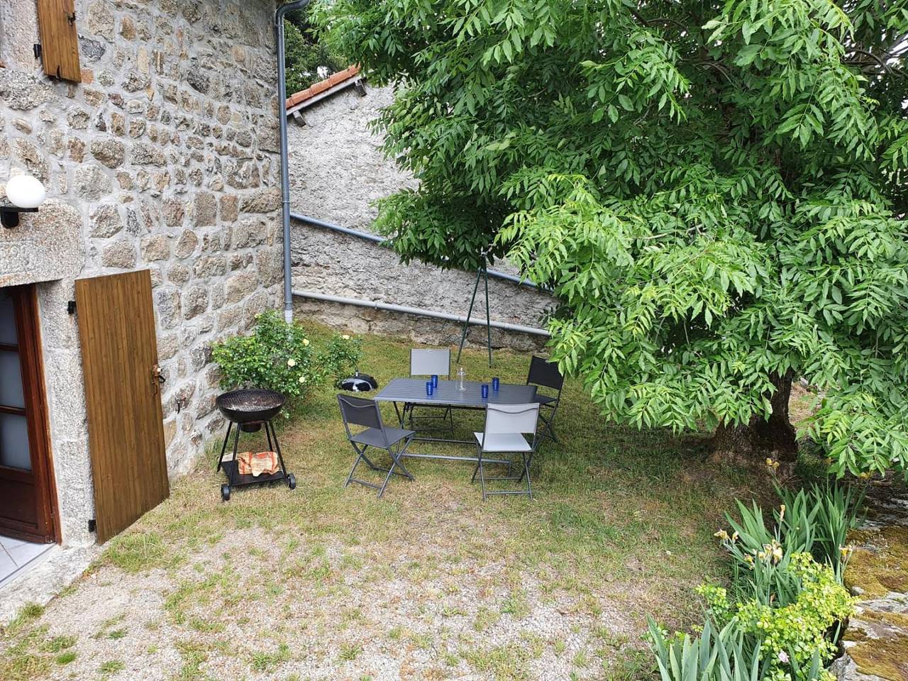 Gîtes de France 4/6 personnes à la Vialatte in Bel-Air-Val-d'Ance, Région de Mende
