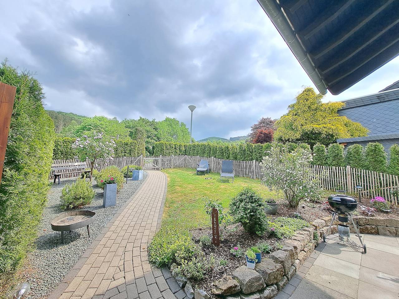 Ganze Wohnung, Apartment „Auszeit“ mit Bergblick, privater Terrasse und Wlan in Olsberg, die Mittelgebirge