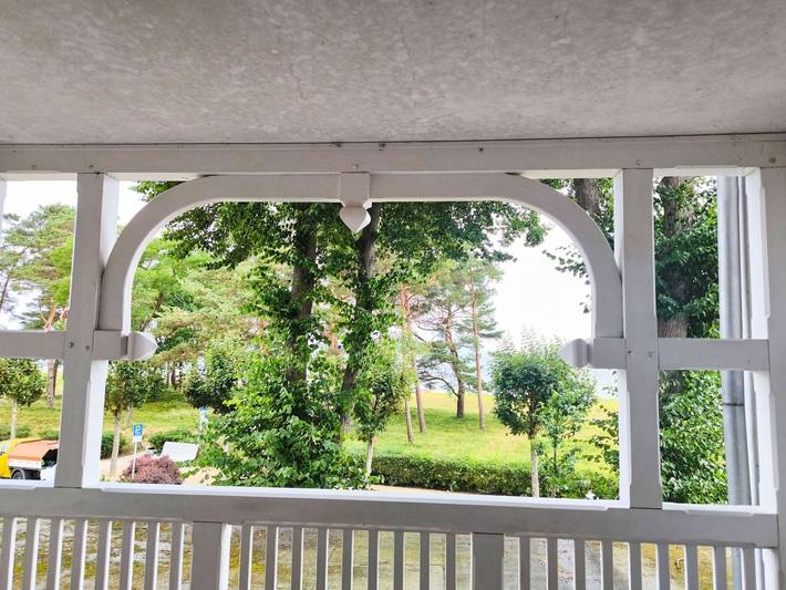 Ganze Ferienwohnung, Aparthotel Ostsee - direkt an der Strandpromenade, Balkon mit Meerblick - Aparthotel Ostsee FeWo 26 in Ostseebad Binz, Binz
