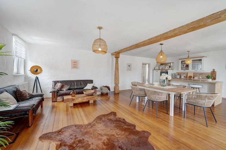 Ferienwohnung für 6 Personen, mit Balkon und Garten sowie Sauna in Kaiserstuhl