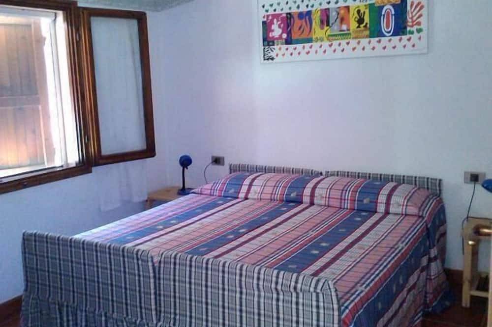 Villa Independiente a pocos metros del mar para vacaciones in Solanas, Comune di Sìnnia