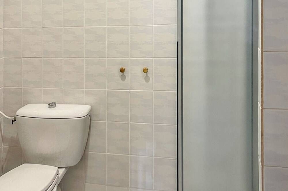 Entire apartment, Homerez - Studio Néris-les-Bains in Néris-les-Bains, Montluçon region