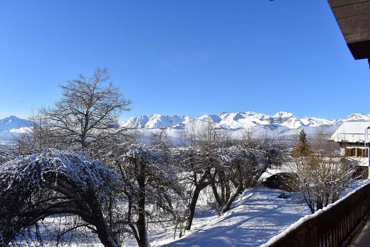 Barbisettes n° 43, Chalet mit großem Garten in Chalais (Schweiz), Walliser Alpen