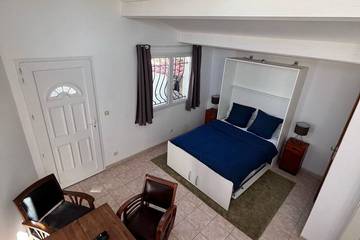 Appartement De Vacances pour 2 Personnes dans Martigues, Région d'Istres, Photo 2