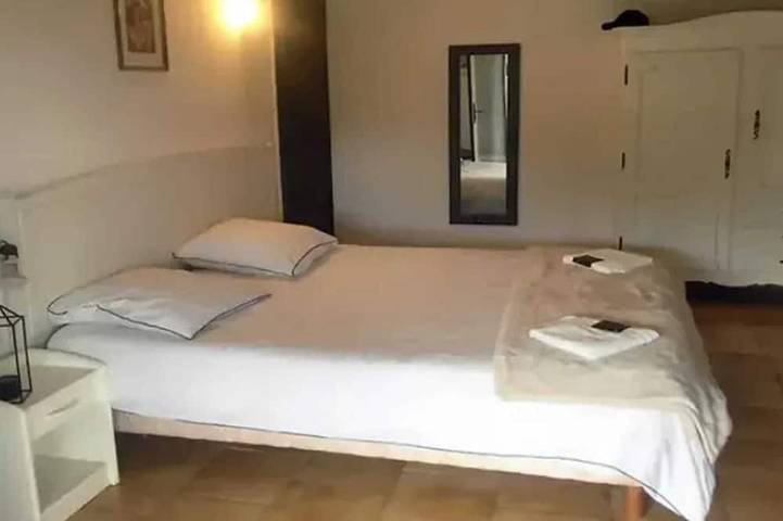 Location de vacances pour 6 personnes, avec balcon et jardin, animaux acceptés dans Golf de Valcros - 4