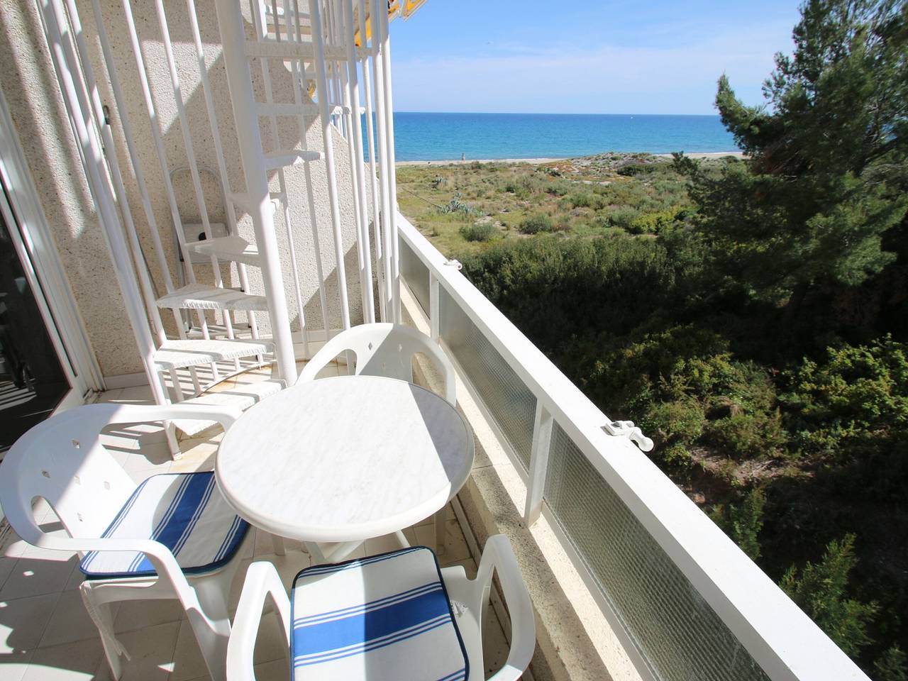 Apartamento entero, Apartamento vista al mar, Ac y wifi - 4 pers. in Parque de Montroig, Costa Dorada