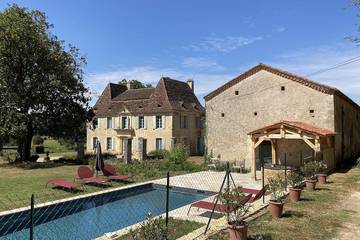 Gîte pour 3 personnes, avec jardin et terrasse à Saint-Chamassy