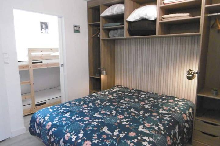 Gîte pour 4 personnes, avec balcon/terrasse et terrasse, animaux acceptés dans Plage de Landrezac - 2