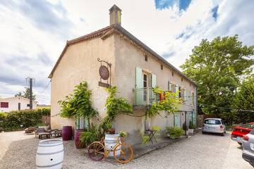 Chambre d’hôte pour 4 personnes, avec jardin dans Lauragais