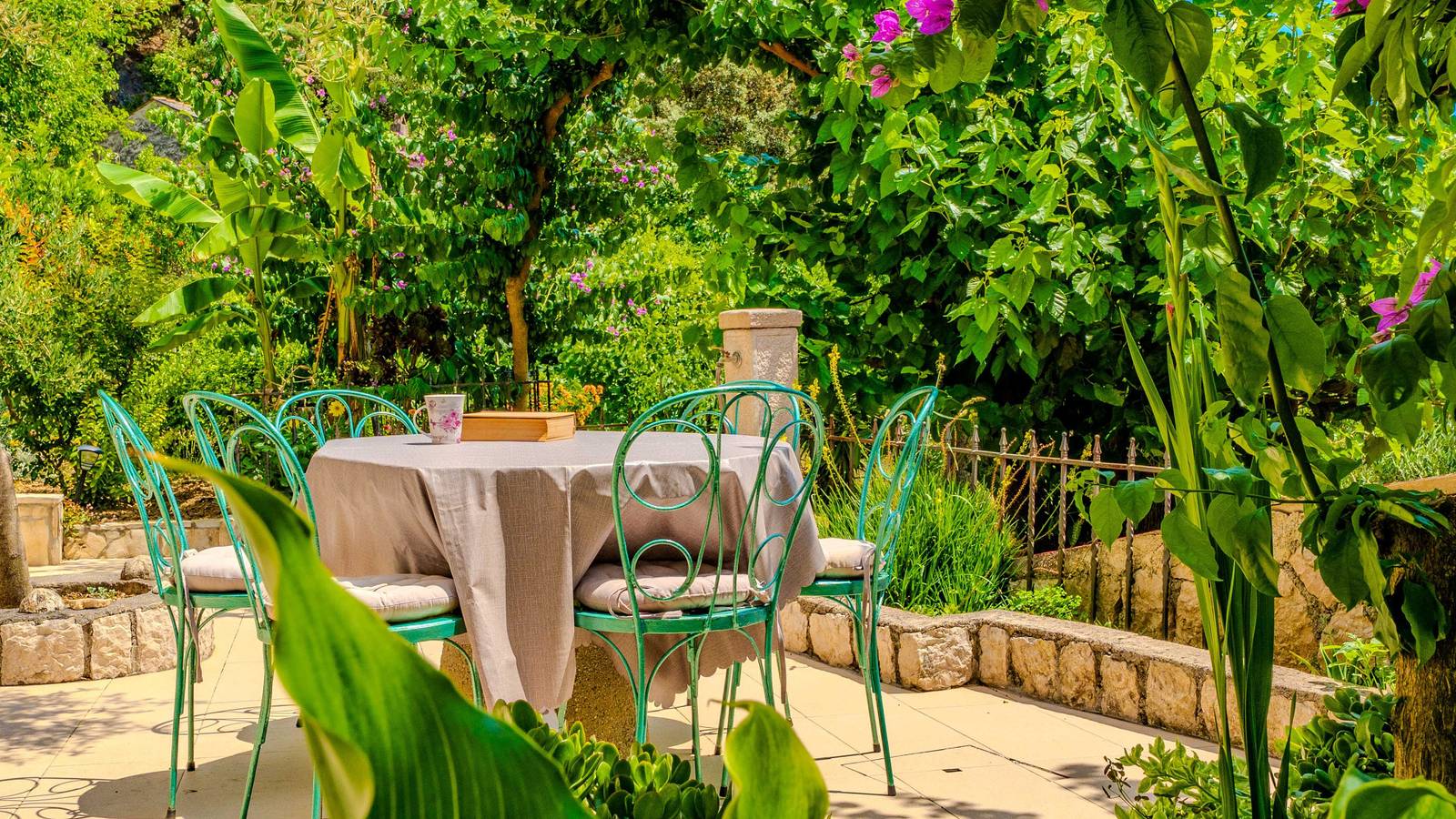 Guest House Sunset Kalla by Villas Guide in Supetarska Draga, Rab