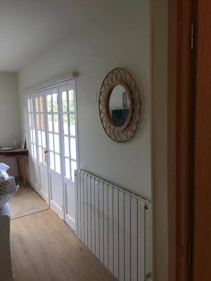 Appartement entier, Ambiance Seine - appartement 46m2 terrasse - Hortensia in Thomery, Seine-et-Marne