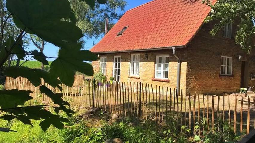 Ferienhaus für 5 Personen, mit Sauna und Garten in Lohme - 2