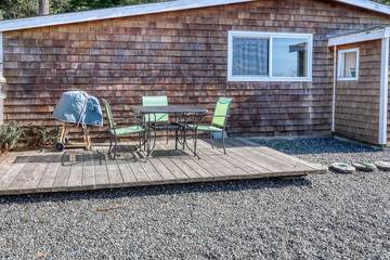 Vacation Apartment for 2 Guests in Gold Beach, Curry County, Picture 4