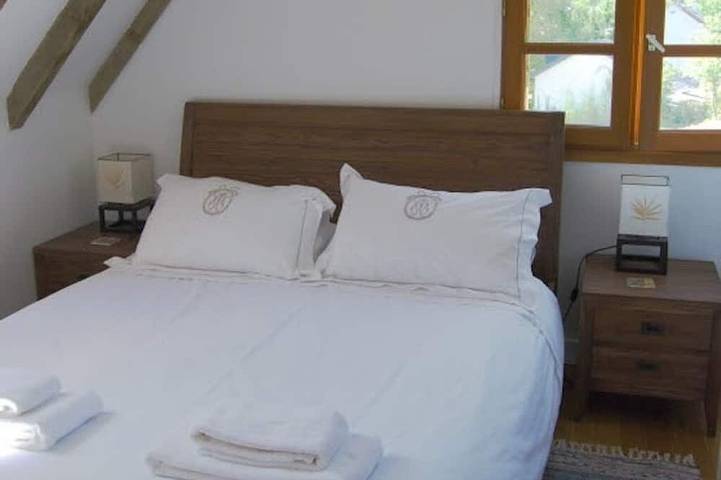 Gîte pour 6 personnes, avec terrasse et jardin dans Montsalvy - 2