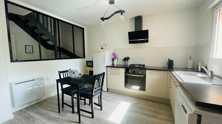 Location de vacances pour 6 personnes, avec Terrasse et Jardin à Castelginest - 3