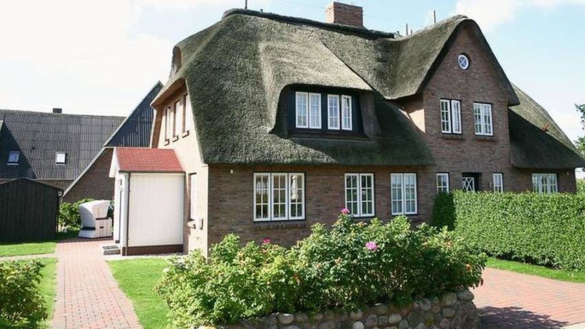 Ferienhaus für 6 Personen, mit Garten in Alkersum