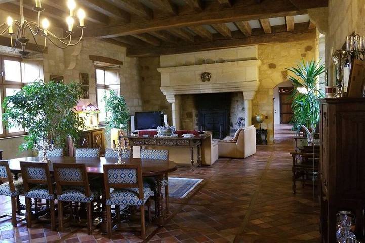 Château pour 13 personnes, avec jardin en Corrèze - 2