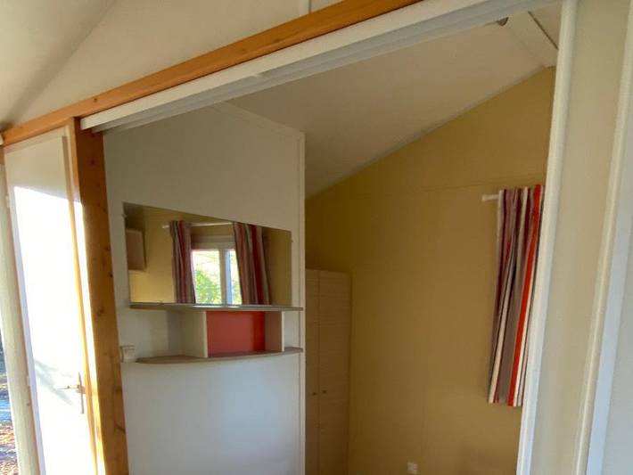 Chalet pour 2 personnes, avec Terrasse en Charente-Maritime - 4