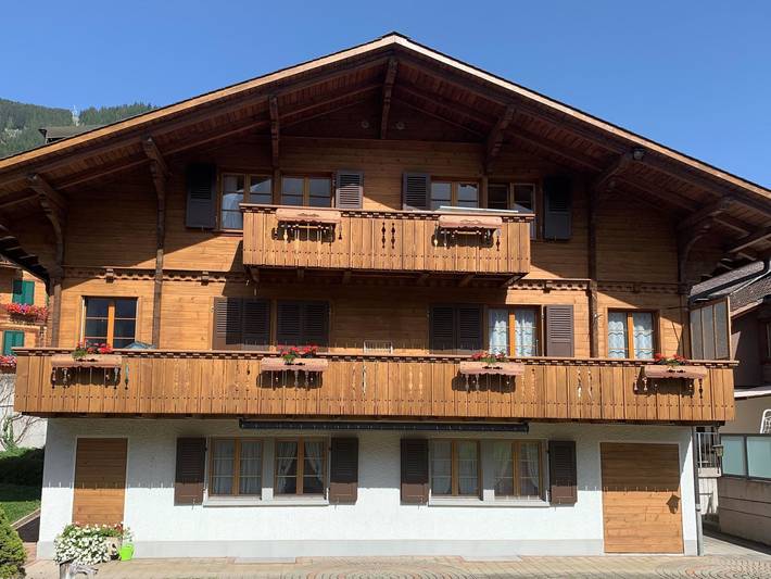 Hütte für 5 Personen, mit Balkon im Berner Oberland - 3