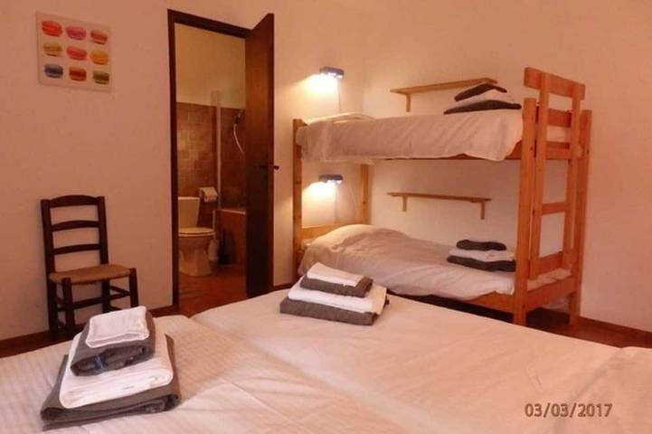 Location de vacances pour 10 personnes, avec jardin à Saint-Siffret - 4