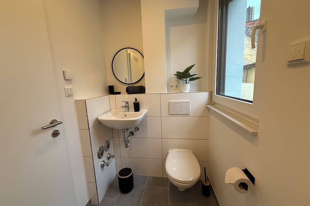 Ganze Wohnung, Simon Living - Ferienwohnung Günther-Klotz zentrale und ruhige Lage in Karlsruhe in Karlsruhe, Rheinebene