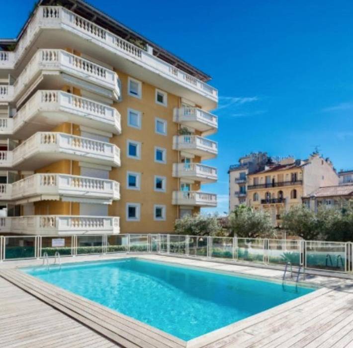 Gîte pour 4 personnes, avec vue ainsi que balcon et piscine dans Plage Magnan - 3