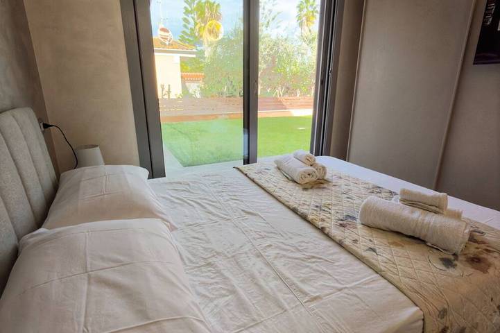 Spectacular villa for beach vacation for couples and families in Spiagga Salto di Fondi, Fondi