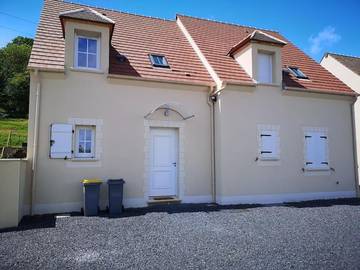 Gîte pour 6 personnes, avec jardin et terrasse dans Pontpoint