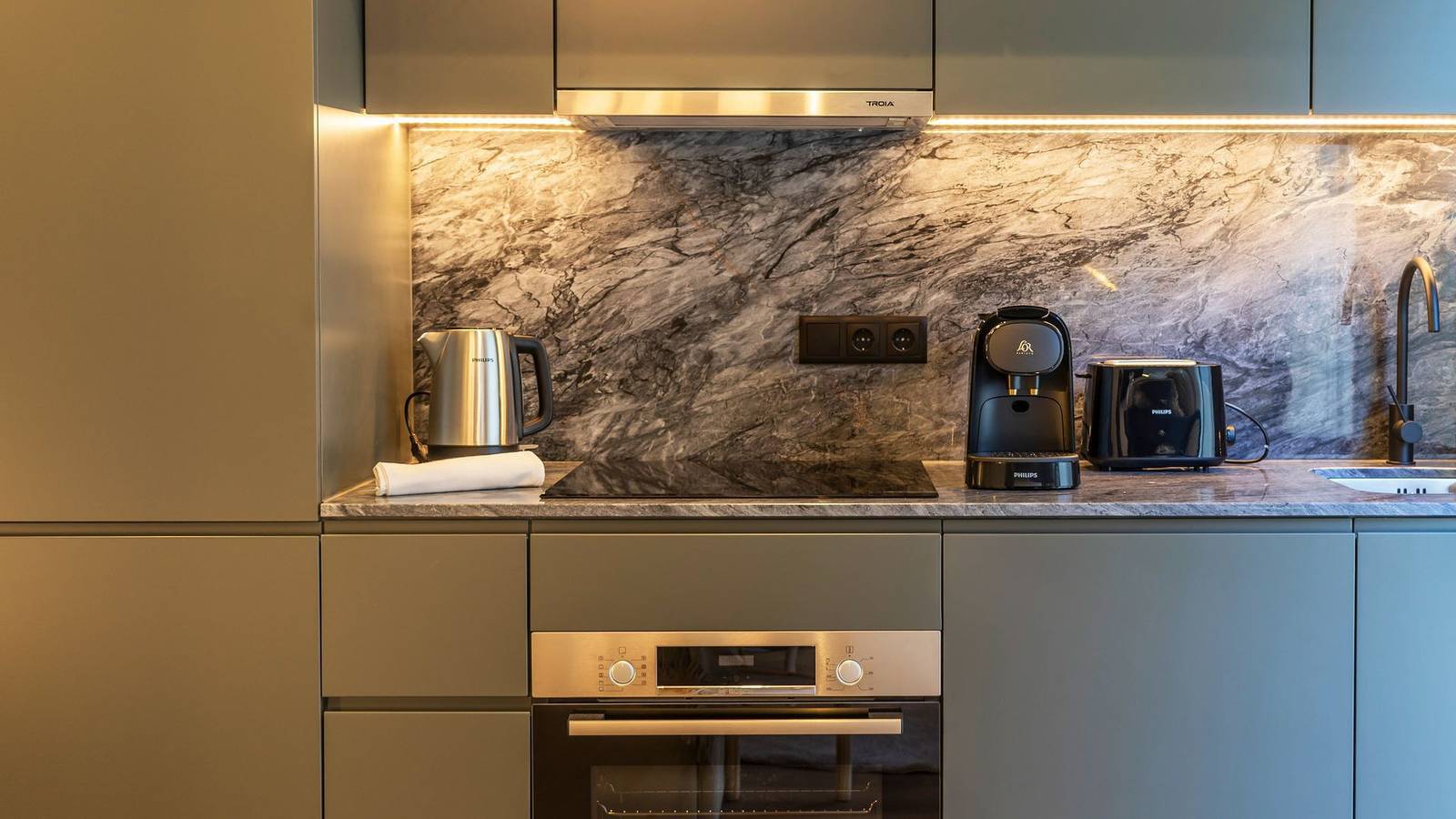 Apartamento entero, Apartamento de vacaciones para 2 personas con terraza in Mafamude e Vilar do Paraíso, Distrito de Porto