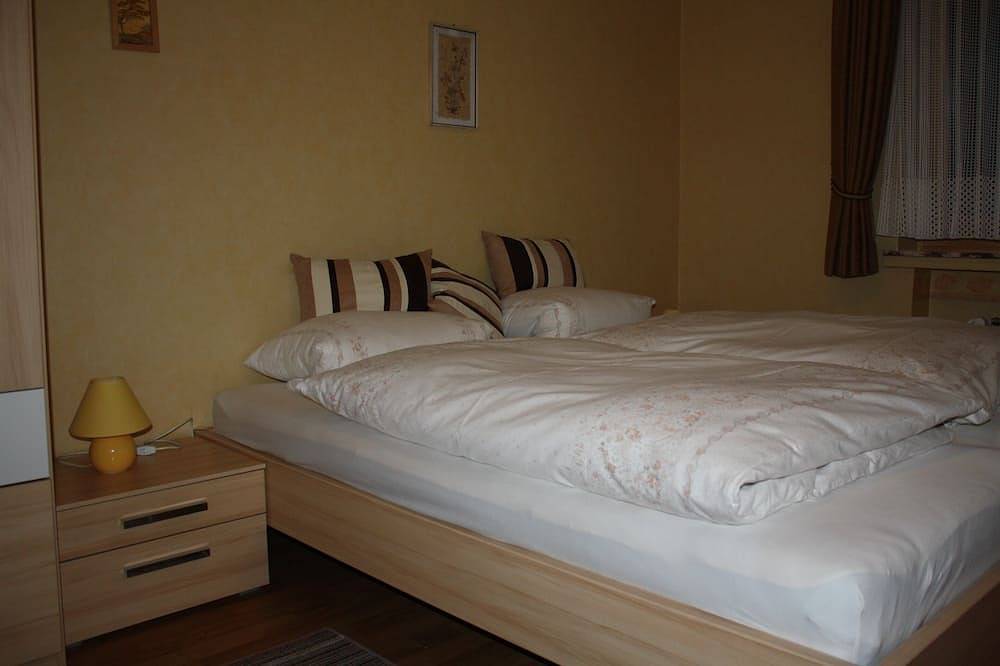 Ganze Wohnung, 14 Tg wohnen -13  Tg bezahlen!Ferienwohnung in kleinem Erlebnisdorf im Sauerland in Düdinghausen, Medebach
