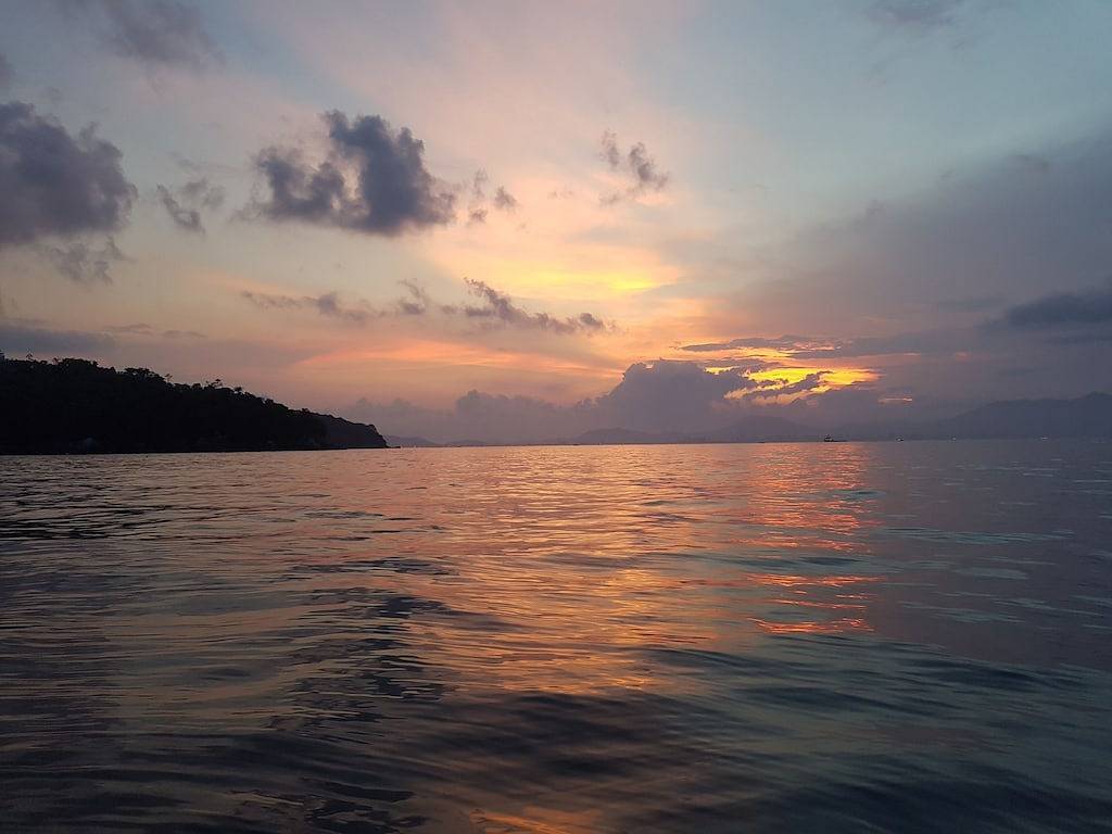 Ganze Wohnung, Ausgezeichnete Apt 2 Schlafzimmer in Bombinhas Zentrum 300m vom Strand in Bombinhas, Litoral Catarinense
