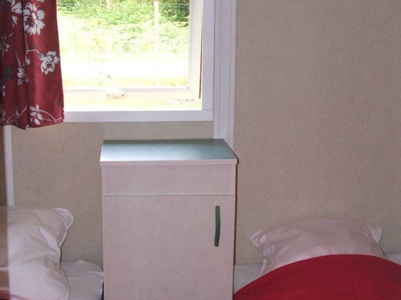 Chalet amplio con terraza, 3 habitaciones, para 6 personas in Vendays-Montalivet, Parque natural regional del Médoc