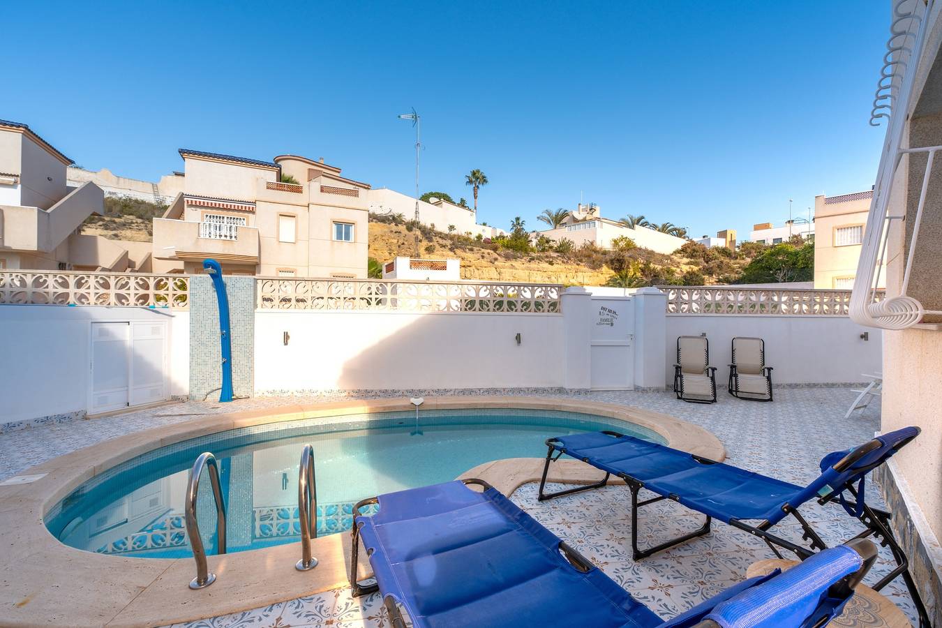 Casa de vacaciones «La Casa De La Felicidad» con piscina privada, Wi-Fi y aire acondicionado in La Marquesa Golf, Rojales