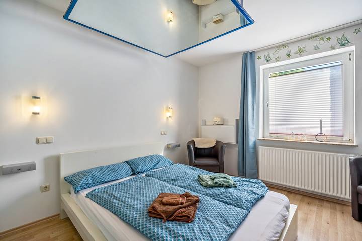 Entire apartment, Apartment '3 - Schrappmühle' with Shared Terrace, Garden & Wi-Fi in Aerzen, Landkreis Hameln-Pyrmont