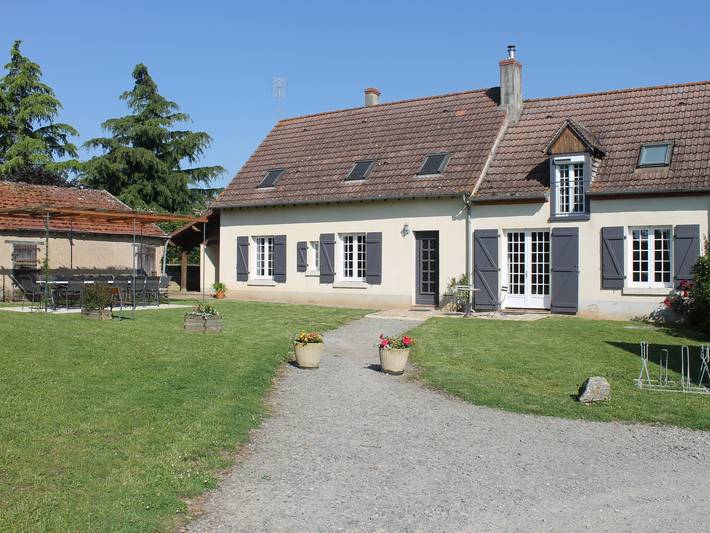 Gîte pour 12 personnes, avec Jardin
