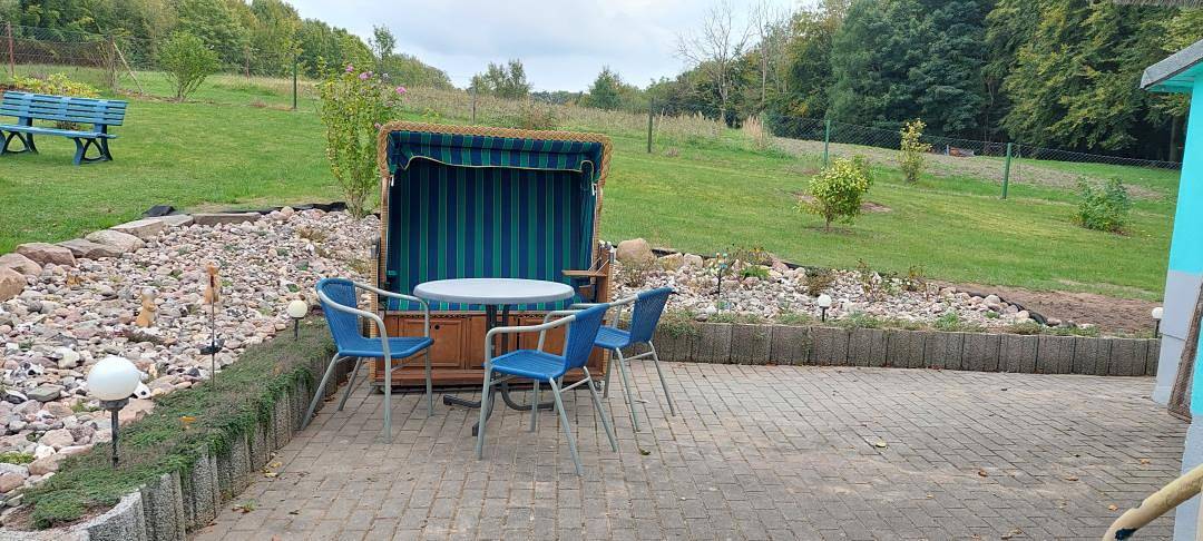 Ganze Wohnung, Fewo unter Reet am Wald Rügen in Hagen Auf Rügen, Lohme