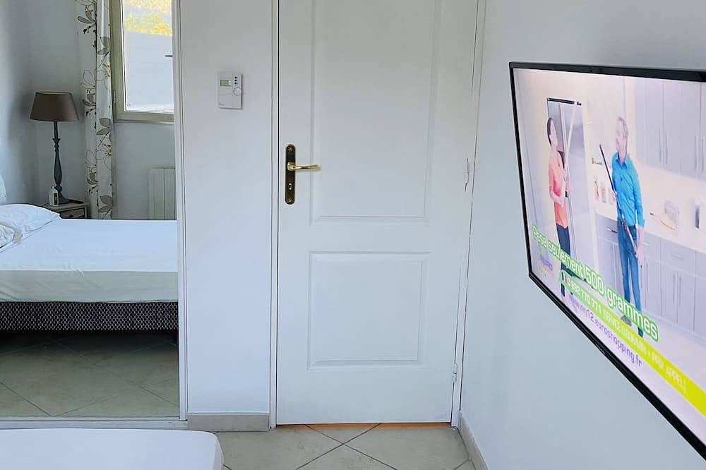 Villa Espérance dans un écrin de verdure à 10mn en voiture des plages in Ajaccio, Région d'Ajaccio