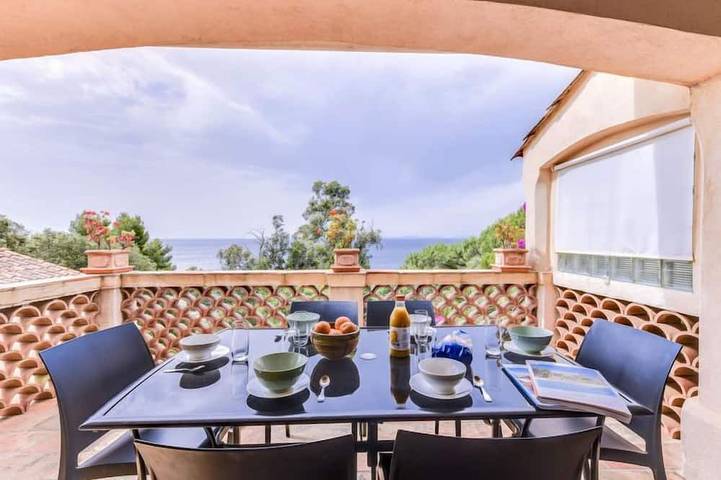 Location de vacances pour 6 personnes, animaux acceptés dans Plage du Débarquement (La Croix-Valmer)