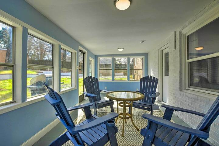 Vacation rental for 10 people, with yard and terrace in High Point