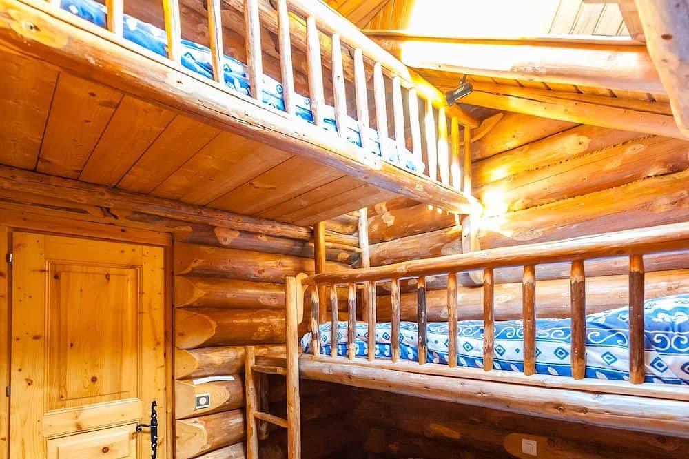 Chalet rondins, jacuzzi et kota-sauna privés, accès piscine, proche de La Bresse in Basse-sur-le-Rupt, Parc naturel régional des Ballons des Vosges