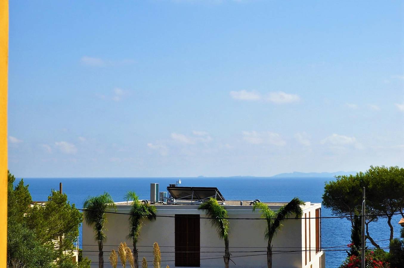 Schöne Villa "Es Pas" mit Pool, Klimaanlage, Wlan, Terrassen & Meerblick in Cala Pi, Llucmajor