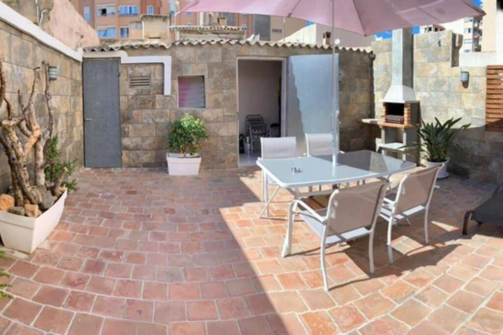 Three-Bedroom House in El Arenal, Llucmajor