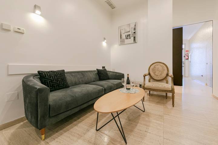 Ganze Wohnung, Ferienwohnung 'Guadalquivir' mit Wi-Fi und Klimaanlage in Casco Antiguo, Sevilla