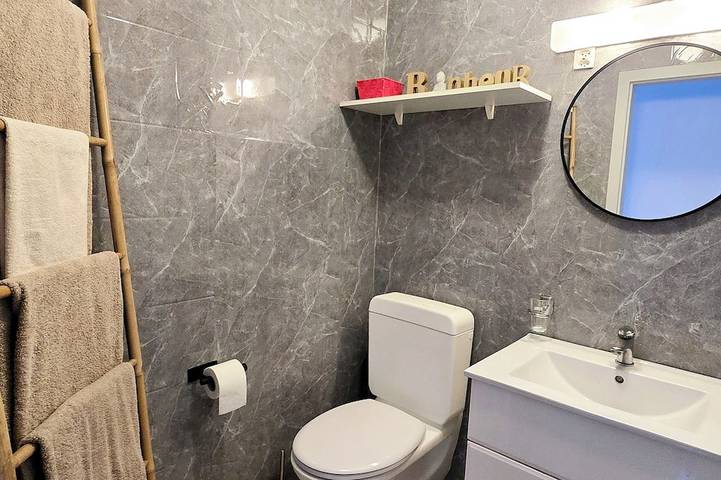 Gîte pour 6 personnes, avec balcon à Vionnaz - 4