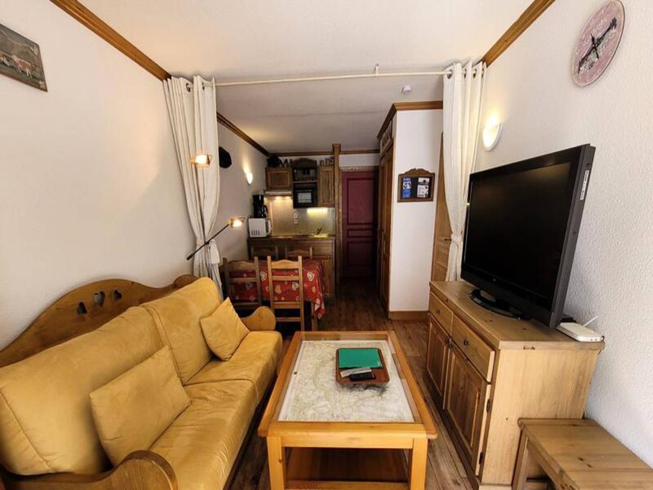 Appartement entier, Appartement à Bessans près des pistes de ski in Bessans, Région de Saint-Jean-de-Maurienne