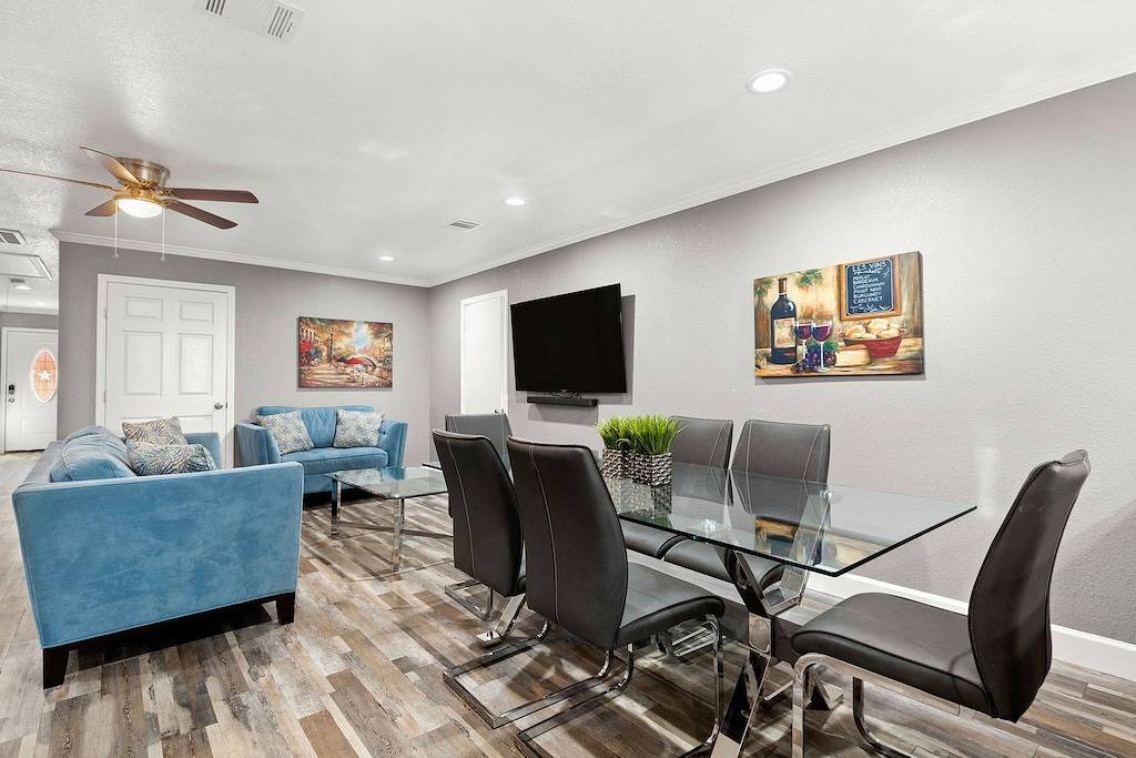 Cyc Mega House with Bbq Gazebo in San Antonio, Bexar County