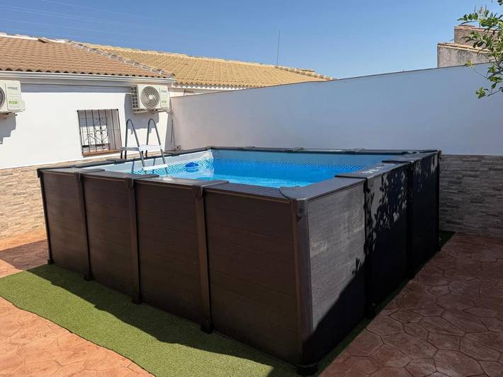 Casa rural para 10 personas, con piscina y jardín, Se admiten mascotas en Vilches