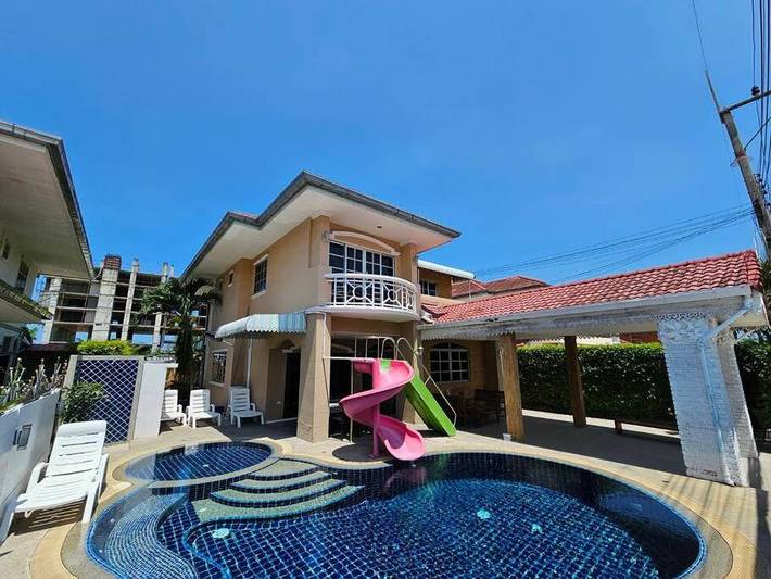 Chalet para 10 personas, con balcón y piscina, Se admiten mascotas - 1