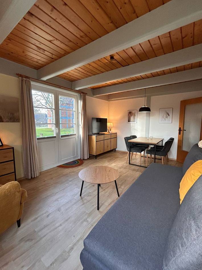 Ferienwohnung für 3 Personen, mit Terrasse und Garten in Pellworm - 2